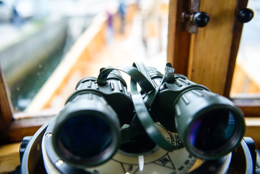 1 Hour Photo & History Cruise - Tromsø from the sea side