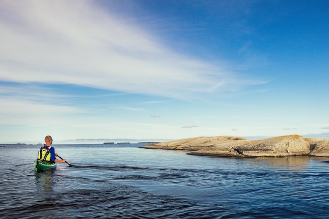 2-day kayaking adventure around Vaxholm in Stockholm Archipelago - self guided - Picking up a kayak and camping kit