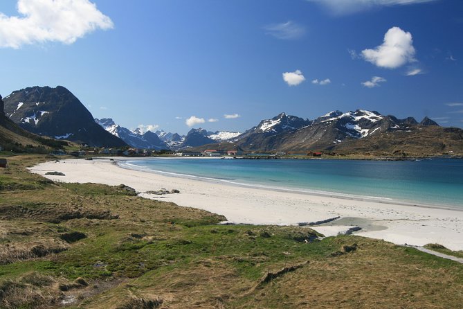 2-Day Lofoten Highlights Photo Tour (Summer) - The guide, vehicle, and group size