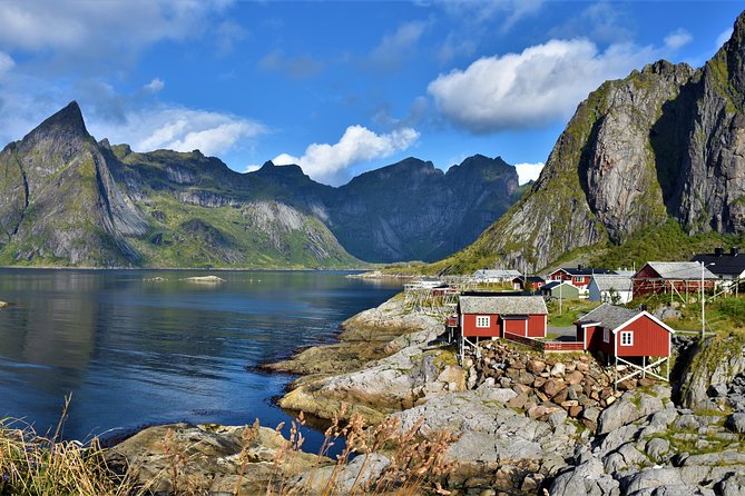 2-Day Lofoten Highlights Photo Tour (Summer) - Day two: the road to Reine and Hamnoy