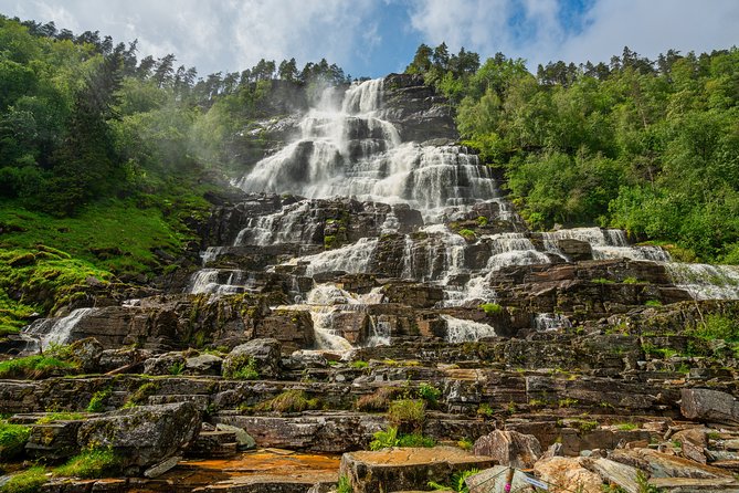 2-Day Round Trip from Bergen: THE GRAND SOGNEFJORD – fjords, waterfalls, glacier - Nigardsbreen Glacier up close