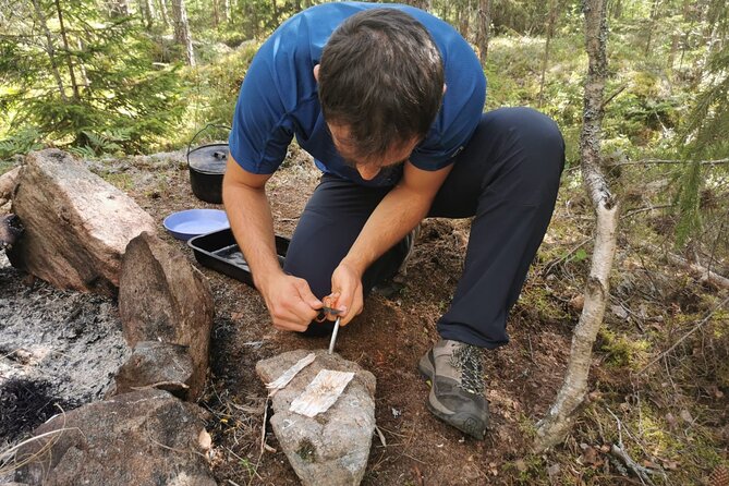 2-Day Small-Group Basic Skills Survival Course in Södermanland - Camp life and survival as a group