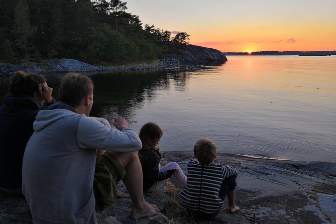2-Day Small-Group Stockholm Archipelago Kayak Tour - Day Two: More Water Before the 5:00 pm Return