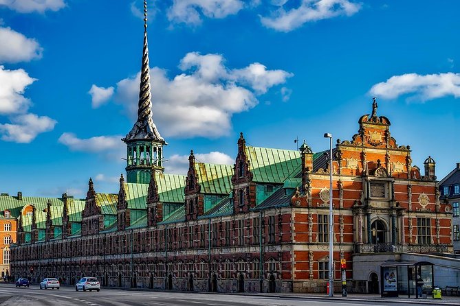 2-Hour Private City Walking Tour with a Canal Tour ticket - Christianshavn and canals shaped by Amsterdam