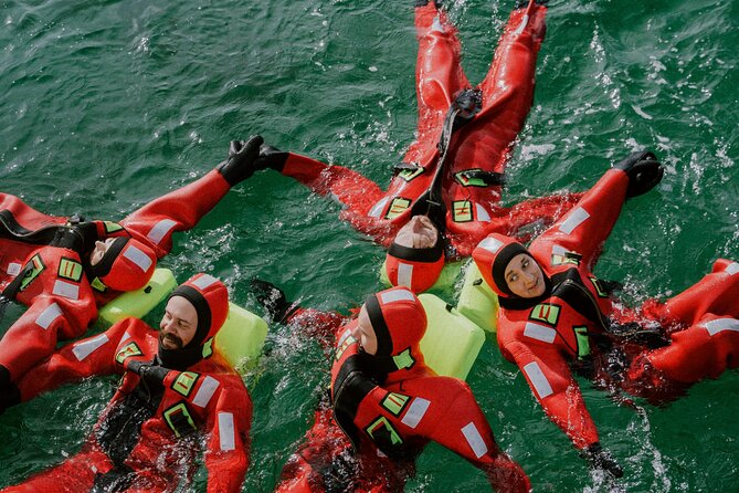 2 Hours Urban Arctic Floating Activity in the Harbours of Tromsø - Daylight or darkness, and what you will see