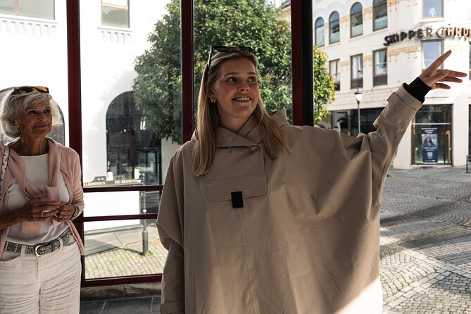 3 Hour Guided Food Walk Tour in Alesund, Norway - Kongens gate and the Pavilion: food between the stories