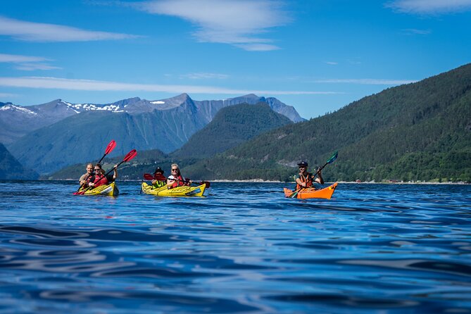 3-Hour Kayak Tour in Åndalsnes - Meeting at Uteguiden’s Åndalsnes Adventure Center