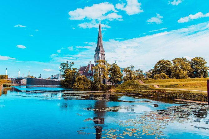 3 Hours Private Bike Tour in Copenhagen - Amagertorv and the central city