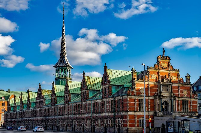 3h walking tour, small group max 10 people Copenhagen - The Round Tower and old Copenhagen views