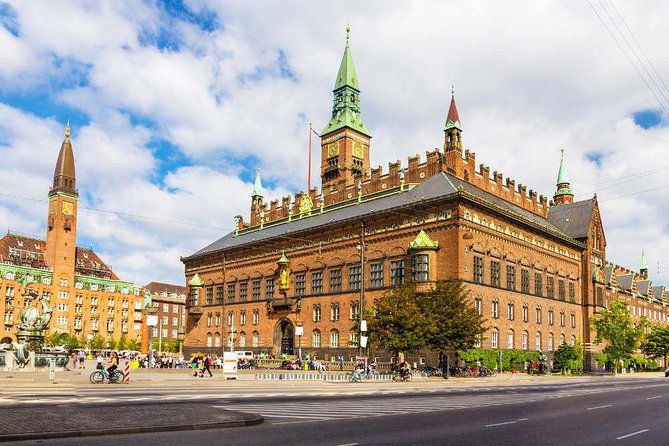 4-Hour Private Half-Day Frederiksborg Castle Tour - Starting at Copenhagen Central Station