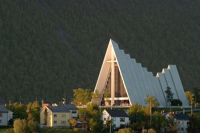 A Tromsø Introduction: A Self-Guided Audio Tour - Roald Amundsen and the Human Side of Polar Exploration