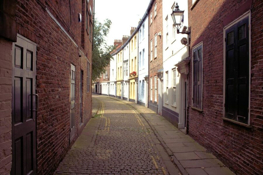 Aalborg: Express Walk with a Local in 60 minutes - Starting at Aalborg Historical Museum