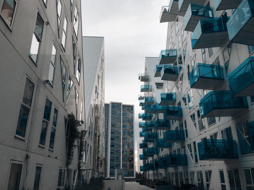Aarhus: Insta-Perfect Walk with a Local - Is $128 a fair price for 90 minutes?