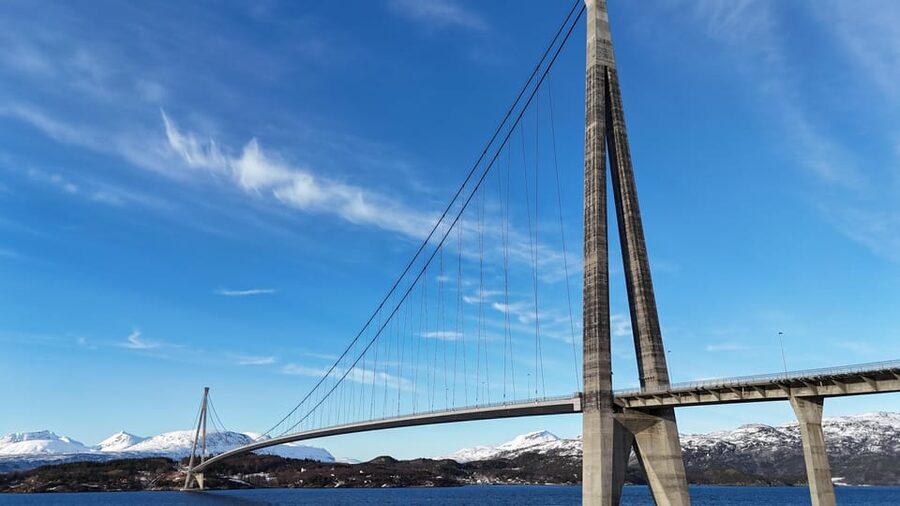 Abisko: Fjord Sightseeing and Photography Tour - Should you book the Abisko fjord tour?