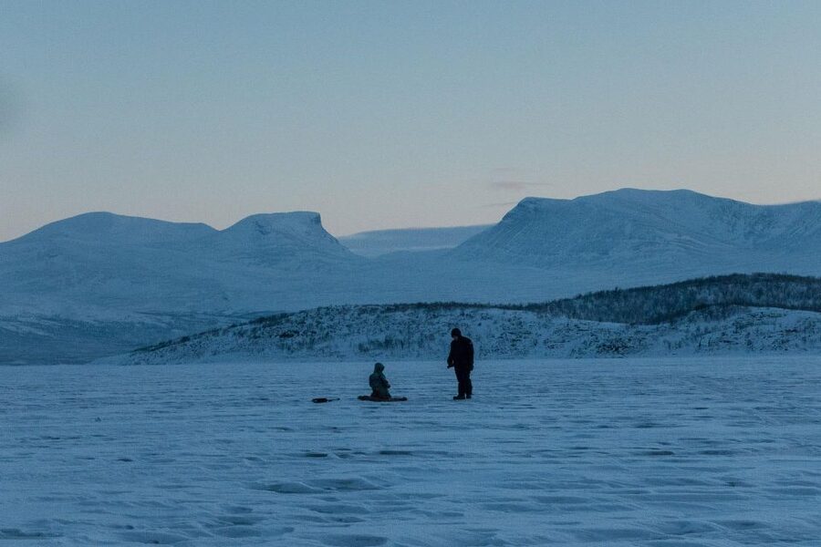 Abisko: Lake Torneträsk Arctic Ice Fishing Trip - What happens when fishing is not possible