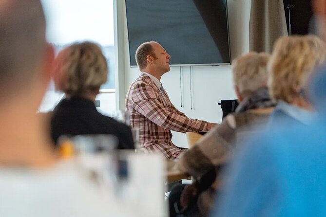 Afternoon Tea and Classic Concert on the Fjord - Islands, bathing houses, and shoreline homes