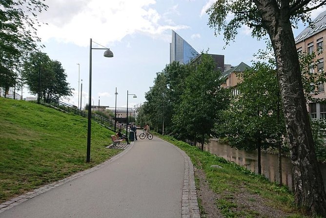 Akerselva River Meander: A Self-Guided Audio Tour - Starting near Vaterland Bridge and Oslo Plaza
