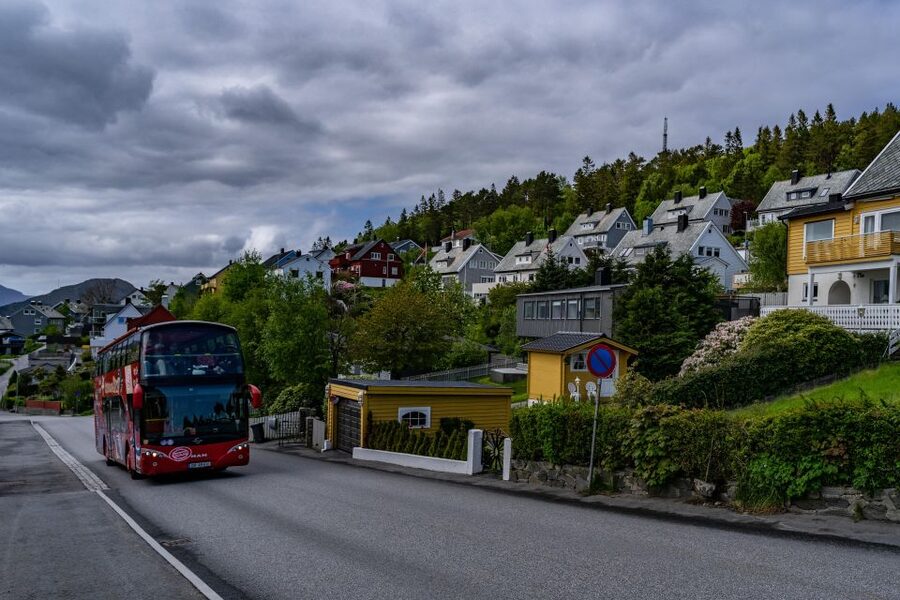 Alesund: City Sightseeing Hop-On Hop-Off Bus Tour - Stop 4: Parken Kulturhus for a town-center break