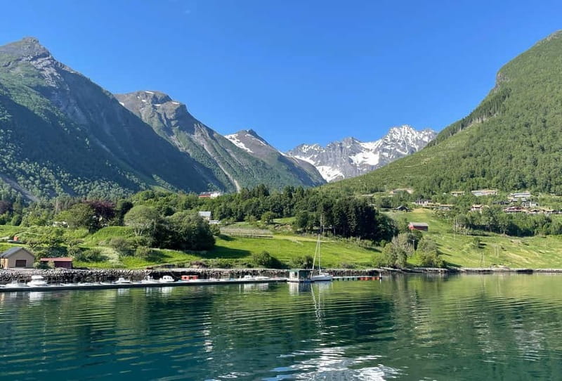 All About the Fjords, in one tour by bus & boat from Ålesund - Hjørundfjord sets the tone from Ålesund to Øye