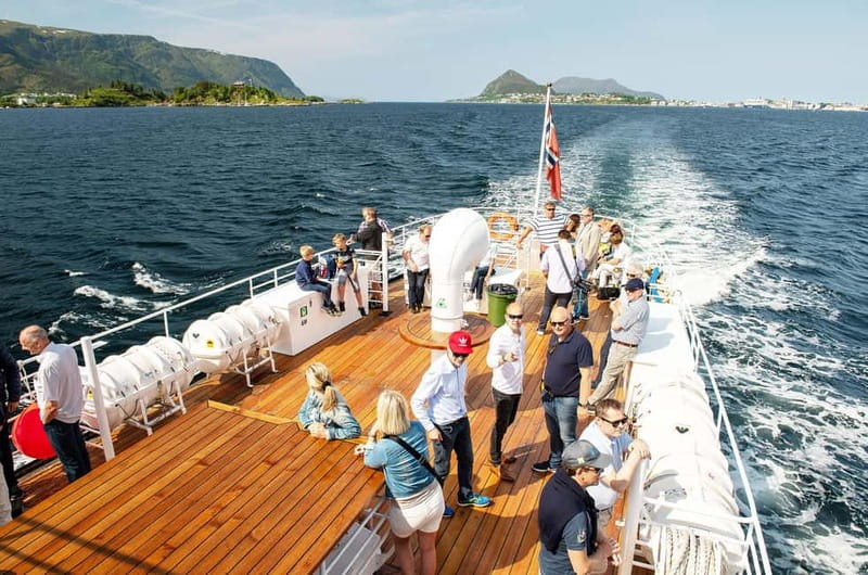 All About the Fjords, in one tour by bus & boat from Ålesund - What the guide and audio system add