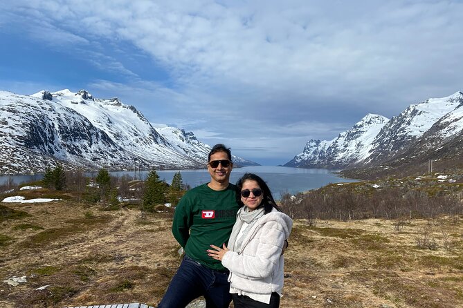All-Inclusive Arctic Fjords and Sommarøy Scenic Tour - Sommarøy, beaches, and a Norwegian lunch