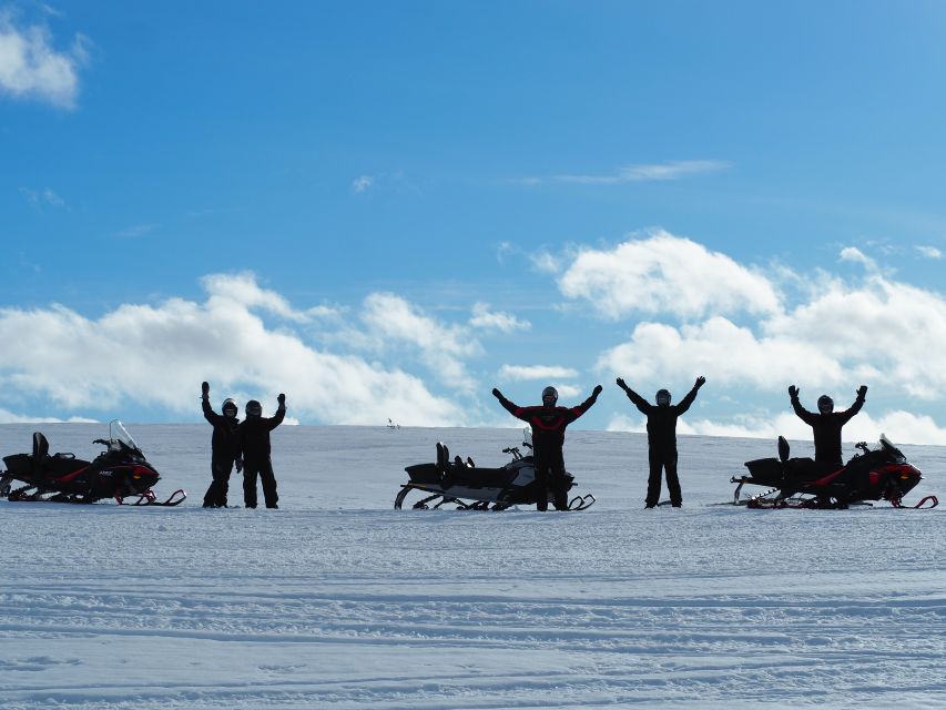 Alta: Guided Snowmobile Safari on Finnmarksvidda With Snacks - Who will enjoy this most