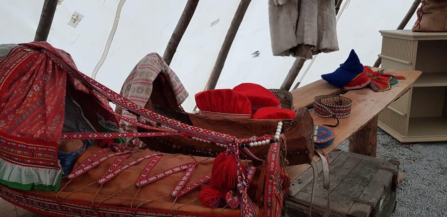 Alta: Sami Cultural Experience with Lavvu and Reindeers - Meeting and feeding the reindeer