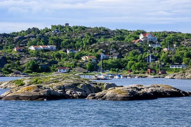 Archipelago Tour with guide Gothenburg - Gothenburg harbor opens into the sea