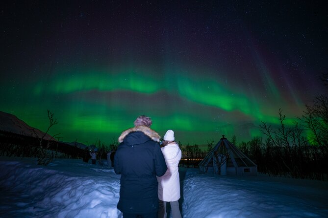 Aurora Crystal Lavvo Overnight with Activities from Tromsø - Northern lights guidance without a chase