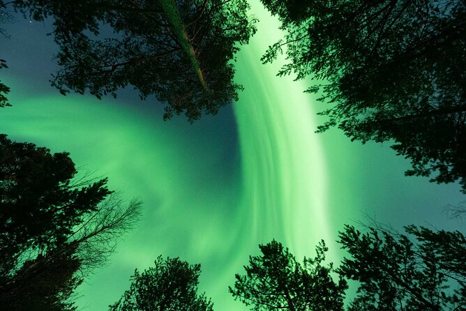 Aurora Hunt with Professional Photographer from Alta - Meeting Mirko and Milvia in Alta