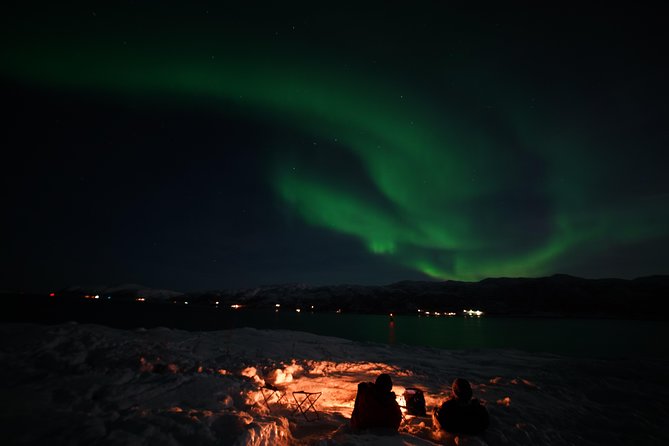 Aurora tour with free portrait and bonfire - A free portrait and useful camera coaching