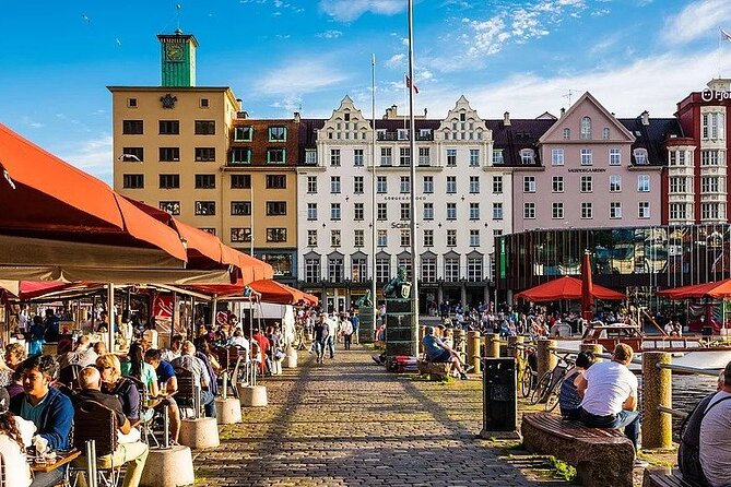 Bergen City Cruise - Bryggen and the medieval harbor
