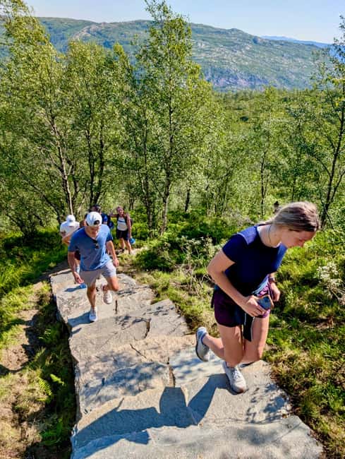Bergen: Fjord Hiking - Public tour - The weather can make or break the experience