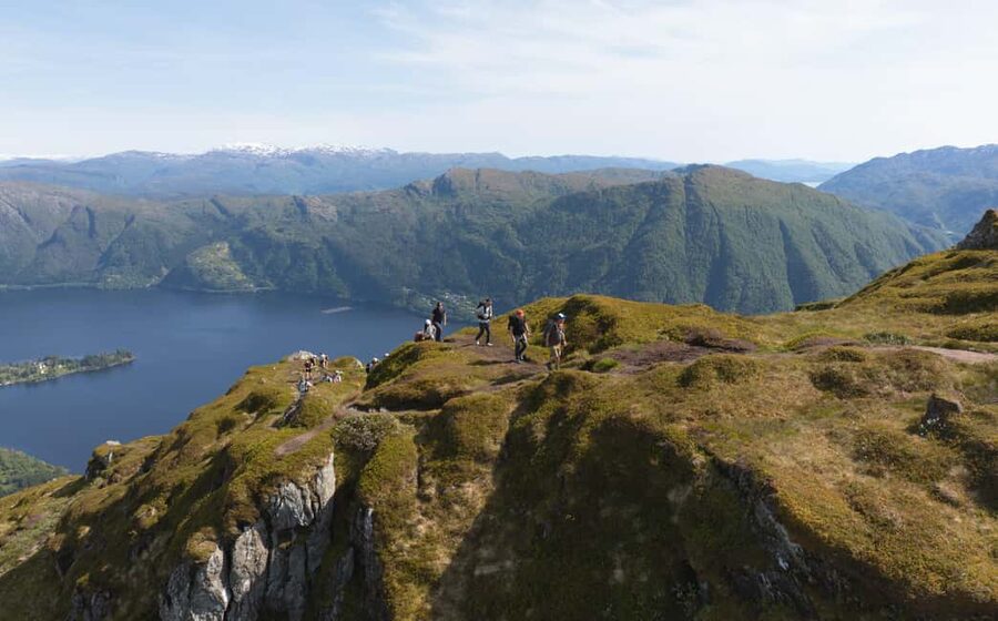 Bergen: Fjord Hiking - Public tour - What the guide adds to the walk