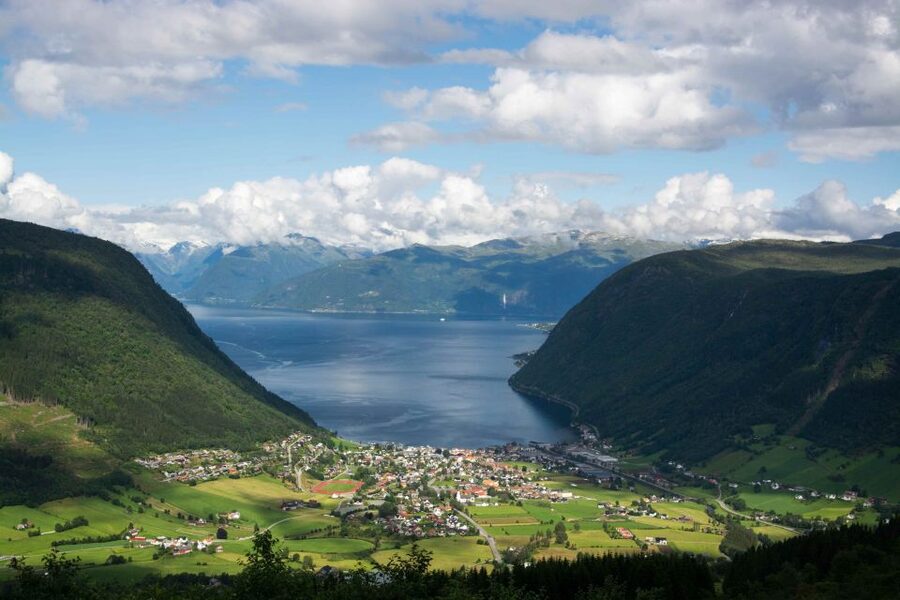 Bergen: Guided Fjord & Glacier Tour to Fjærland - Cruising from Vik into Sognefjord