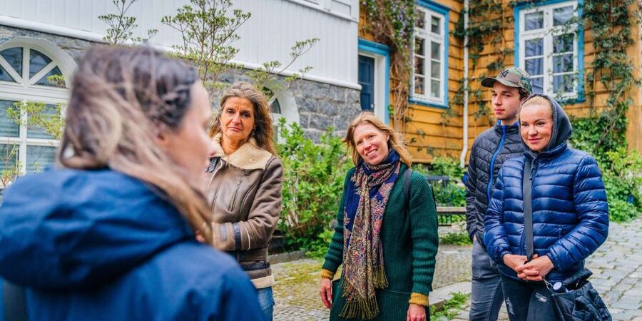 Bergen: Nordnes Neighborhood Hidden Gems Walking Tour - Starting near Bergen’s historic center