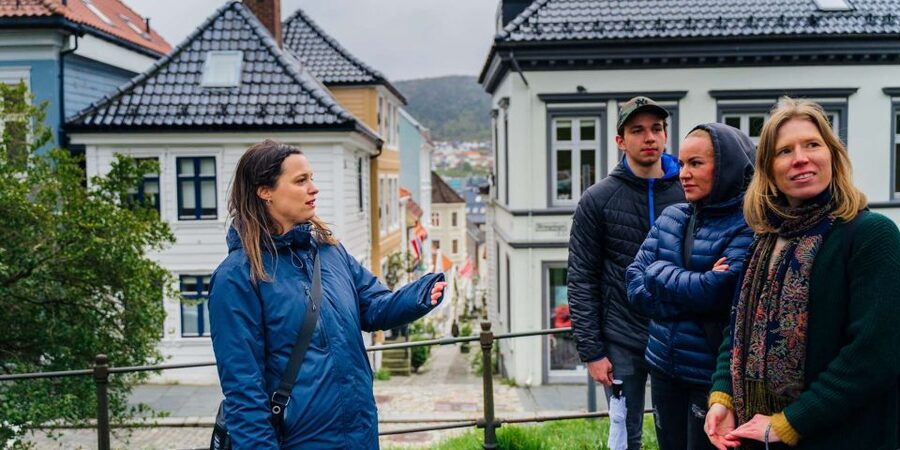Bergen: Nordnes Neighborhood Hidden Gems Walking Tour - Sailors, red-light activity, and the working waterfront