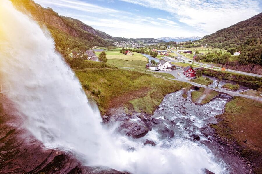 Bergen: Private Waterfalls and Wonders of Fjord Norway - Eidfjord gives the day room to breathe