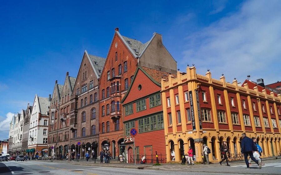Bergen: Sightseeing Cruise of Bergen's Historic Landmarks - Homes at Måseskjæret and Verftet