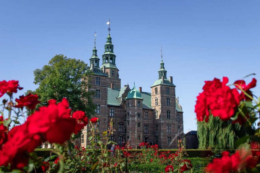 Best of Copenhagen Biking Tour-3 Hours, Small Group max 10 - Why a bicycle is the right way to meet Copenhagen