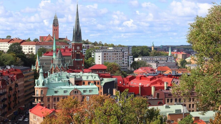 Best of Gothenburg: Private Walking Tour with a Local - Feskekôrka and Gothenburg’s seafood character