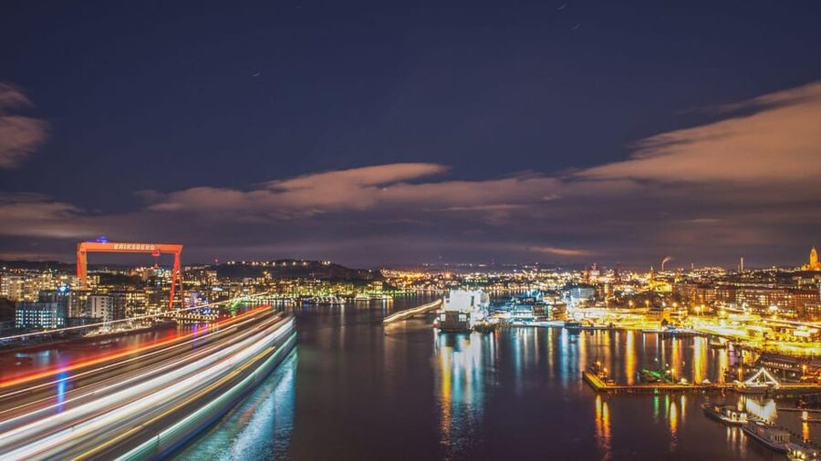 Best of Gothenburg: Private Walking Tour with a Local - Haga’s wooden houses and café streets