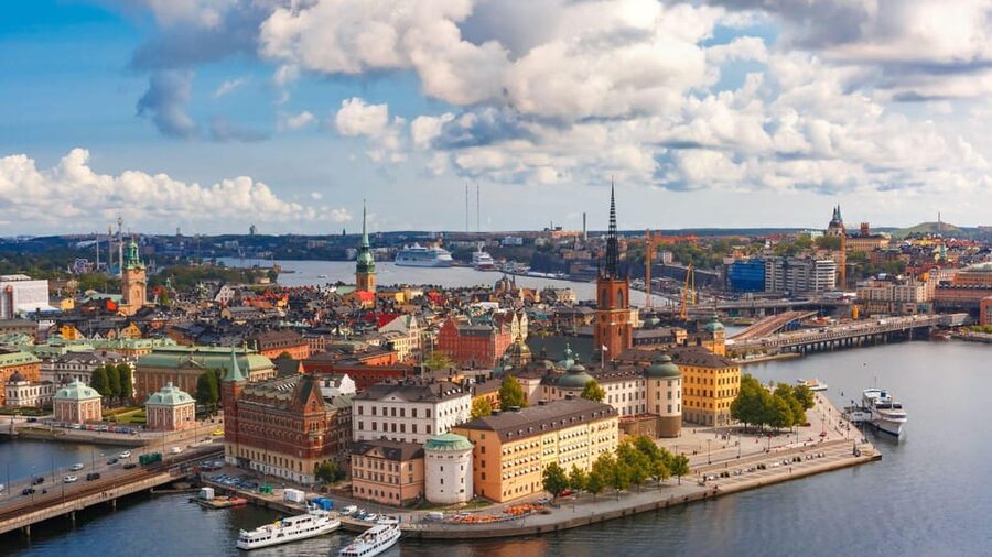 Best of Stockholm: Private Walking Tour with a Local - Södermalm for shops, street art, and a younger mood