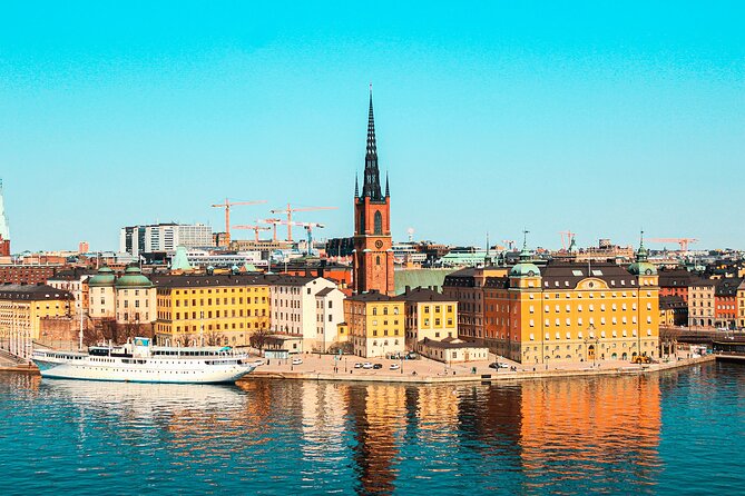 Best of Stockholm Walking Tour-3 Hours, Small Group max 10 people - Stortorget and the heart of Gamla Stan