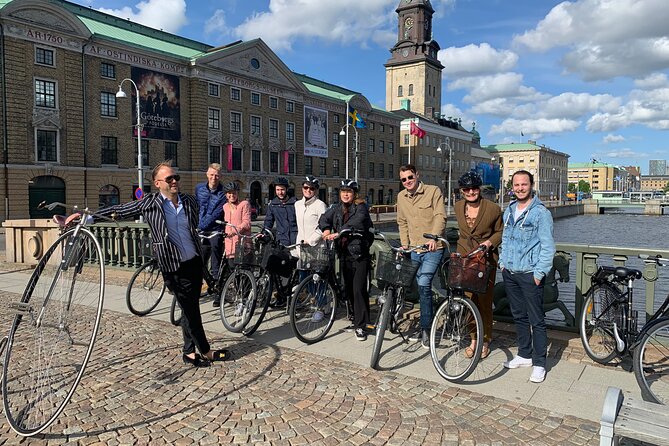 Bike Tour Gothenburg, Guided Bicycle Tours - Näckrosdammen: a park shaped by an exhibition
