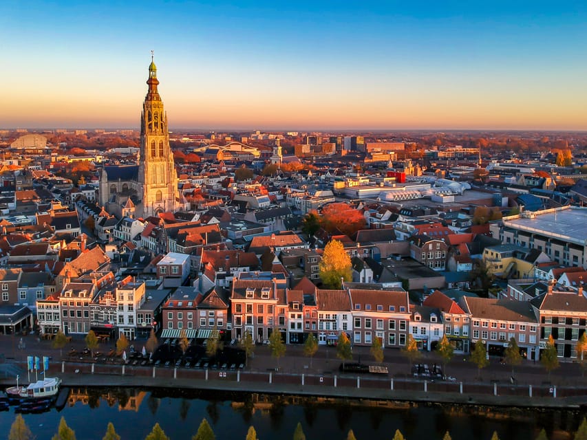 Breda: Highlights tour with local guide - Breda Castle and the House of Orange
