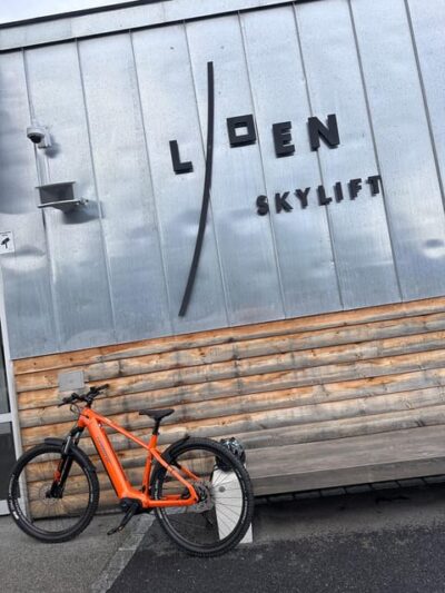 Briksdal Glacier and Loen Skylift Tour with Transfer