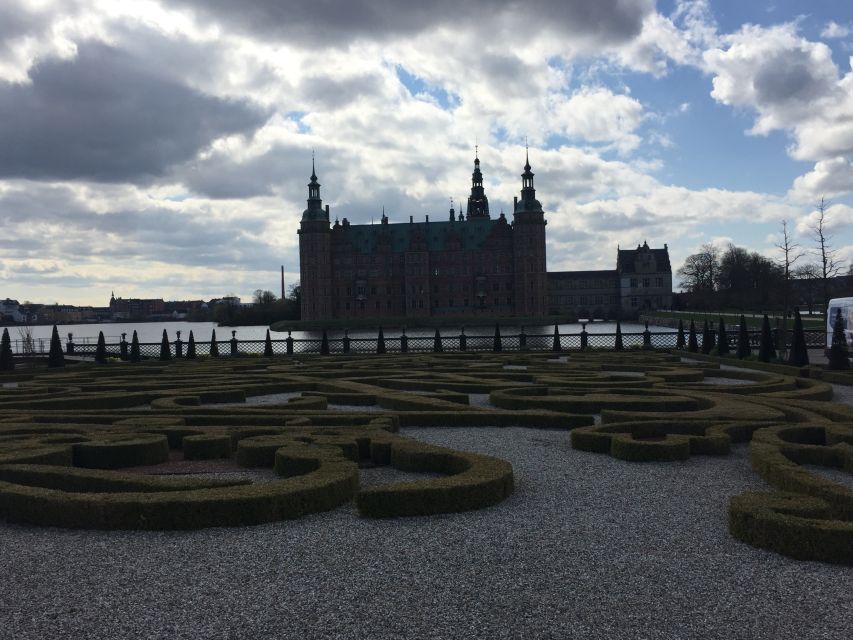 Castles: Kronborg (Hamlet) & Frederiksborg - Who should book this experience
