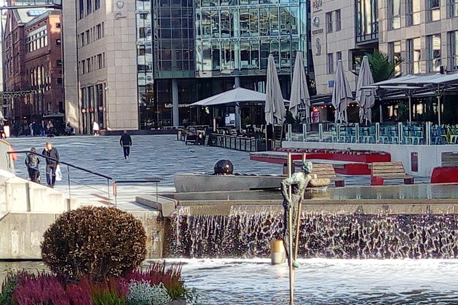 City Excursion (museums free). Tour of Oslo City’s Hidden Gems - Tjuvholmen’s art, architecture, and waterfront mood