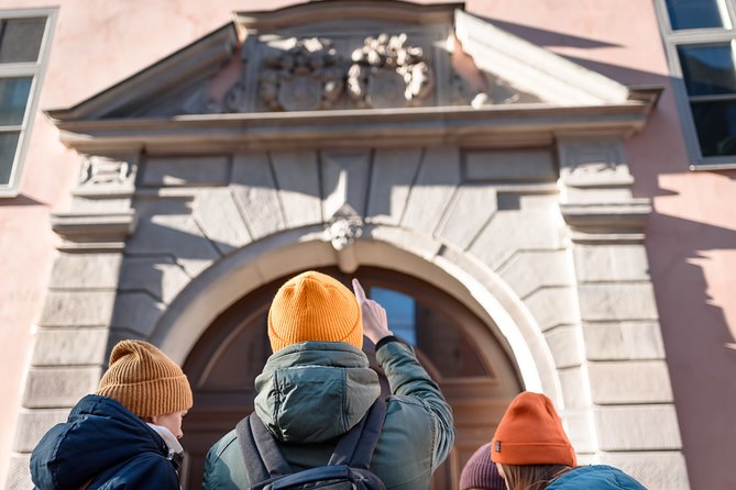 CityQuest in Stockholm - To See Stockholm and Die - Kungstradgarden and the statue of Karl XII